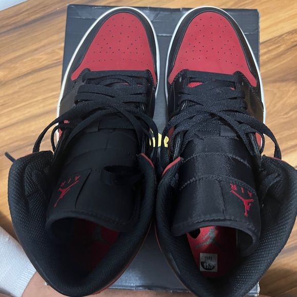 Nike Air Jordan 1 Retro Mid PS 'Gym Red'
 554724-610 - Picture 7 of 10